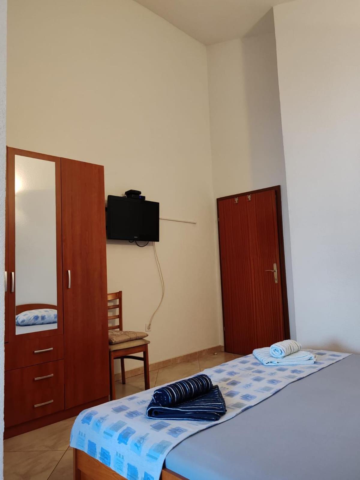 Apartments Markotic Klek Exterior photo